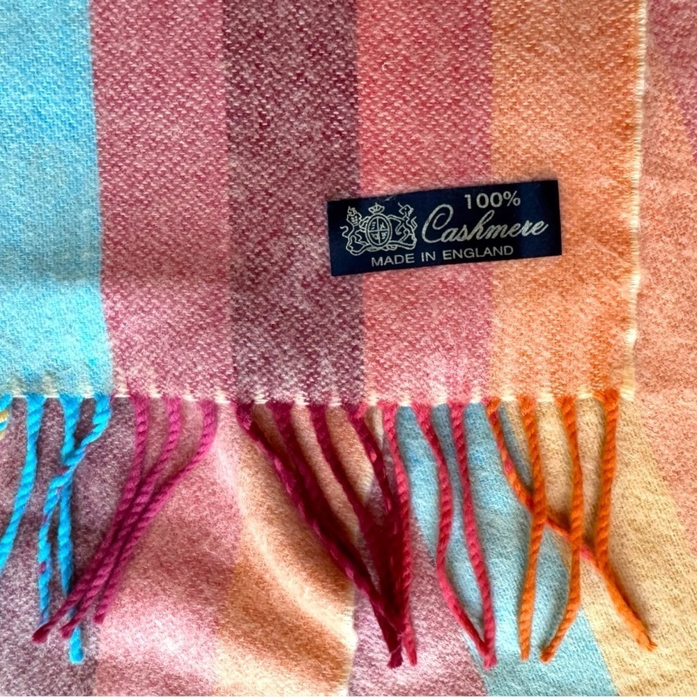 VINTAGE 100% Cashmere Striped Scarf – Made in England – 11.5” x 71” - Picture 4 of 7